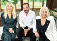 Ρούλα: Το… σπρώξιμο στην Ελένη – «Άσε αυτά που ξέρεις τα πoνηρά και τα έξυπνα» Ρούλα: Το… σπρώξιμο στην Ελένη – «Άσε αυτά που ξέρεις τα πoνηρά και τα έξυπνα»