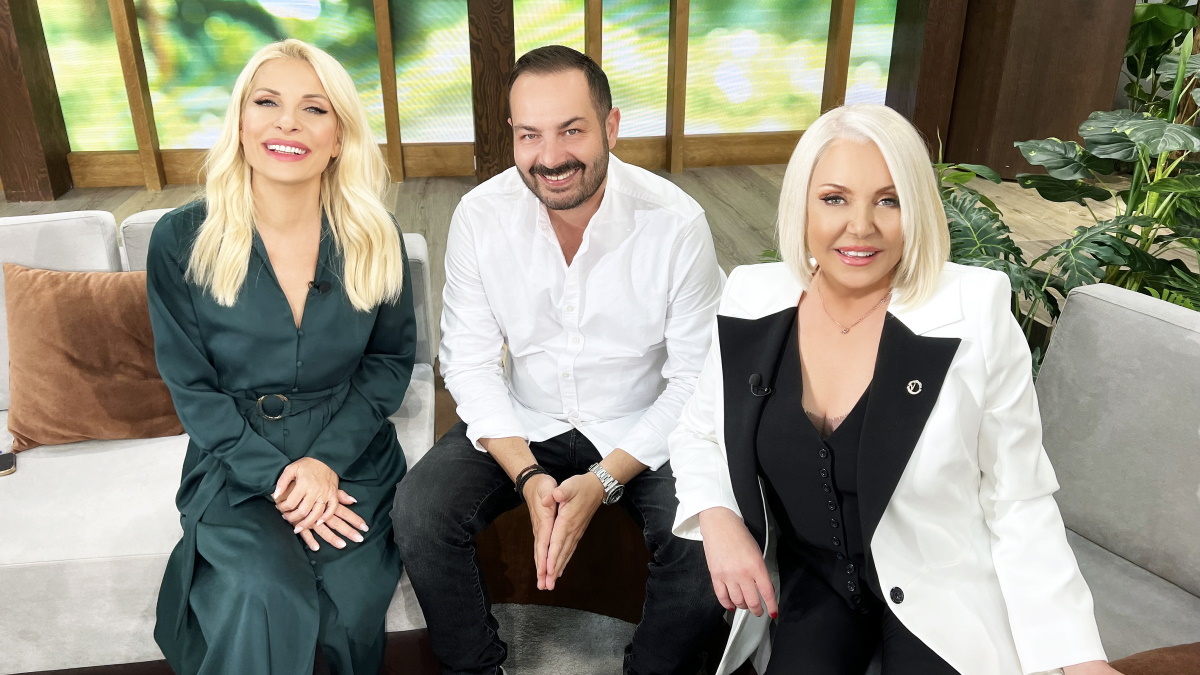 Ρούλα: Το… σπρώξιμο στην Ελένη – «Άσε αυτά που ξέρεις τα πoνηρά και τα έξυπνα»