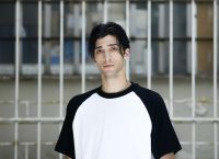 Τάσος Λέκκας: «Μας έδιναν ρούχα που δεν έκαναν στον κολλητό μου» – Έκλαψε η Νάνσυ Ζαμπέτογλου