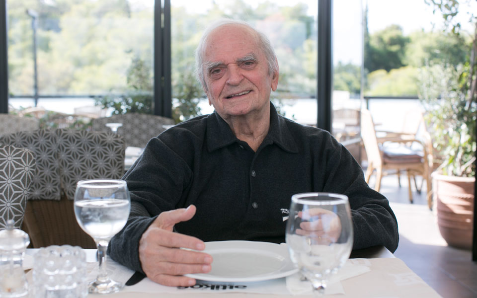 «Θα ήθελα να ήμουν στην Τζαμάικα με μια 18αρα»
