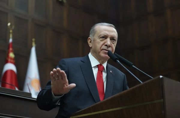 Le Monde: Ο Ερντογάν δημιουργεί προβλήματα στην ένταξη της Σουηδίας στο ΝΑΤΟ