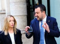 Σαλβίνι: ακροδεξιό βαρίδι ή άλλοθι της Μελόνι;