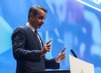 Μητσοτάκης: Οι νέοι μας πρέπει να ζήσουν καλύτερα Μητσοτάκης: Οι νέοι μας πρέπει να ζήσουν καλύτερα