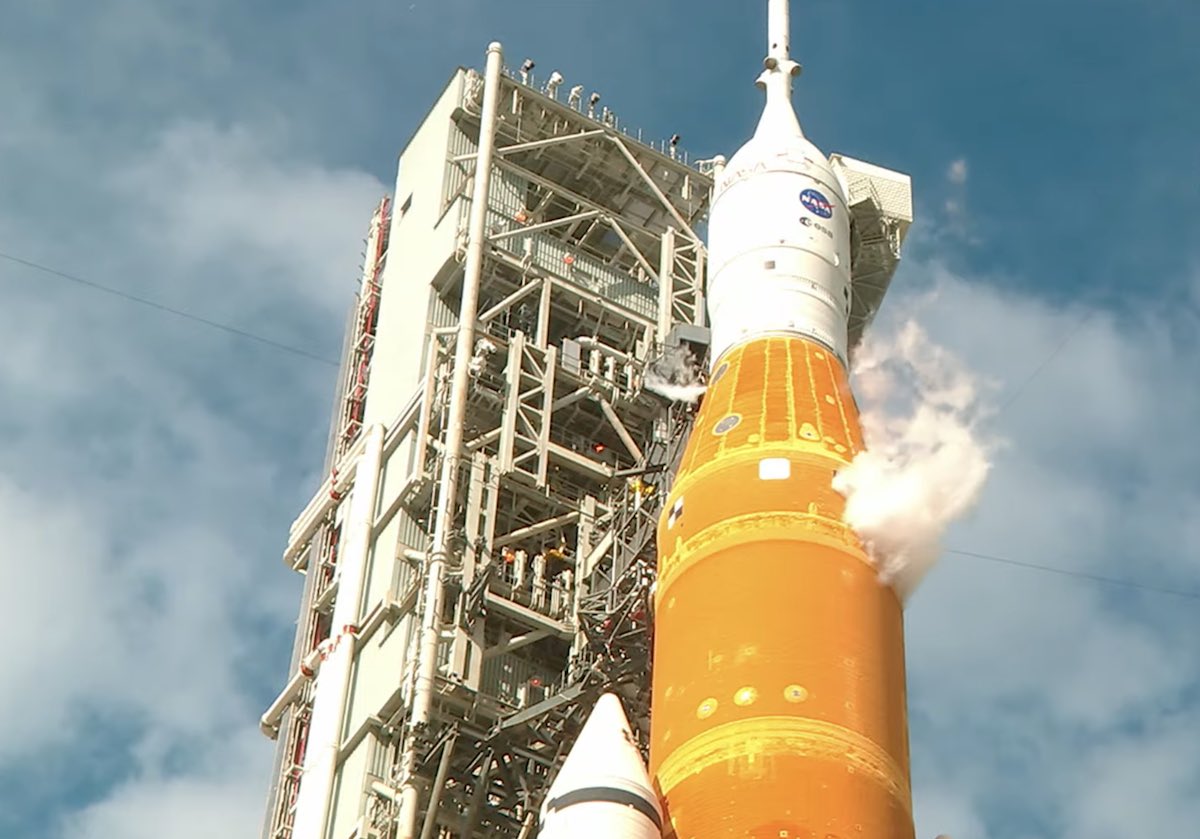 SpaceX: Έστειλε αίτημα για ανάπτυξη 7.500 δορυφόρων Starlink δεύτερης γενιάς