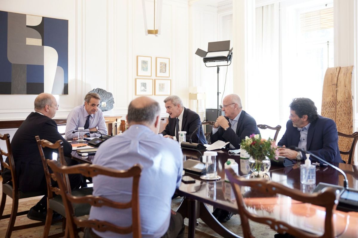 Συνάντηση Μητσοτάκη με το προεδρείο της Ένωσης Ιδιοκτητών Ημερησίων Εφημερίδων Αθηνών
