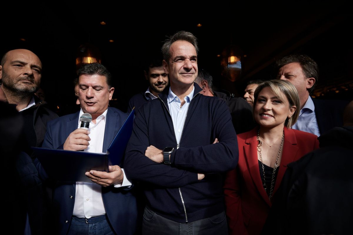 Μητσοτάκης στο Αίγιο: Αυτοδύναμη ΝΔ σημαίνει σταθερότητα