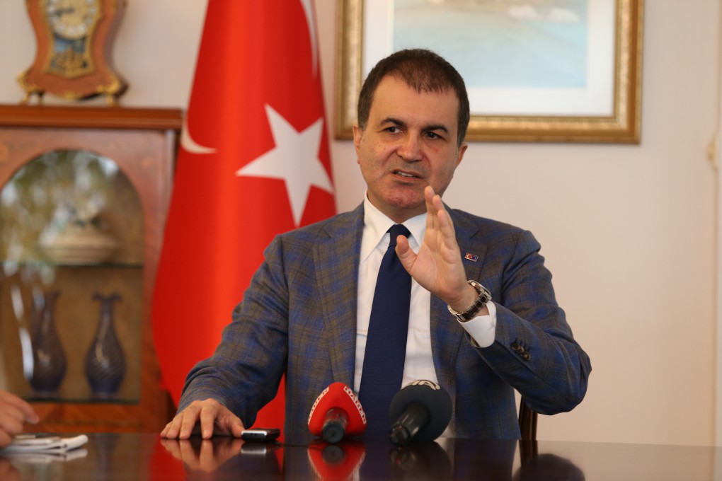 Συνεχίζεται το τούρκικο παραλήρημα για στόματος Τσελίκ – Συνέκρινε την Ελλάδα με το Ισλαμικό κράτος