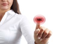 Greece to introduce “Panic Button” for victims of domestic violence