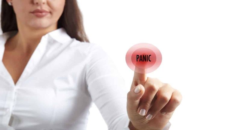 Greece to introduce “Panic Button” for victims of domestic violence