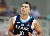 Greece Ranks 9th in the world mens basketball rankings while U.S loses top stop to Spain. Greece Ranks 9th in the world mens basketball rankings while U.S loses top stop to Spain.