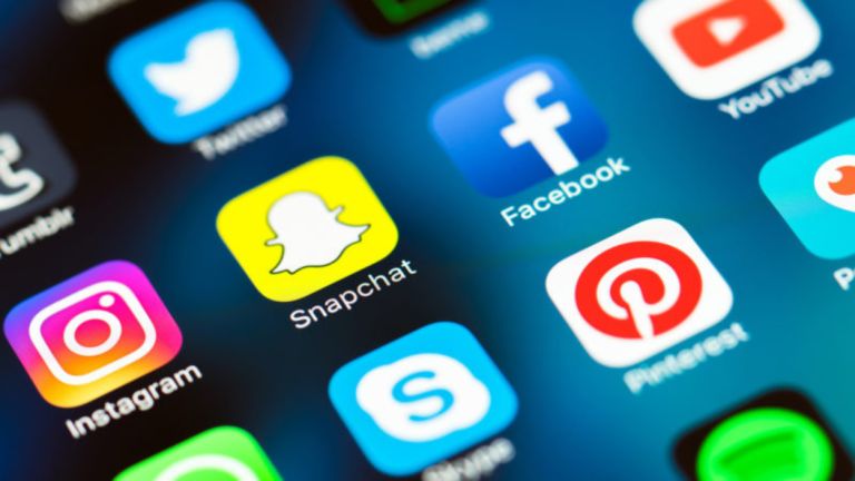 Social media σε κρίση