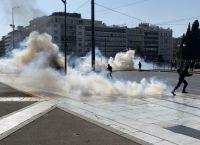 Επεισόδια σημειώθηκαν στον μνημείο του Άγνωστου Στρατιώτη