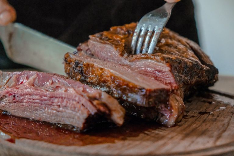 Greeks among the biggest meat consumers in Europe