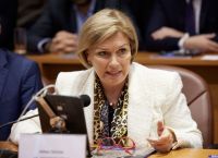 Μίνα Γκάγκα: «Ο χειμώνας θα είναι χειρότερος με τις λοιμώξεις αναπνευστικού» Μίνα Γκάγκα: «Ο χειμώνας θα είναι χειρότερος με τις λοιμώξεις αναπνευστικού»