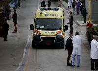 ΕΚΑΒ: Ο ασθενής φθάνει αργά, παραδίδεται αργότερα… ΕΚΑΒ: Ο ασθενής φθάνει αργά, παραδίδεται αργότερα…