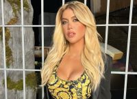 Wanda Nara: Η εμφάνιση χωρίς εσώρουχο “έριξε” τον Πύργο του Άιφελ Wanda Nara: Η εμφάνιση χωρίς εσώρουχο “έριξε” τον Πύργο του Άιφελ