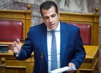 Πλεύρης: «Τρέμετε και φοβάστε κύριε Τσίπρα»