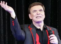 Γιώργος Μαρίνος: Η βίλα φάντασμα στο Νέο Βουτζά – Μπήκε πωλητήριο