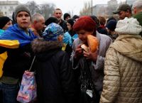 Χερσώνα: Ρωσικό χτύπημα σε αμάχους ενώ περίμεναν για ψωμί – 5 τραυματίες
