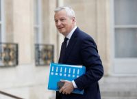 Γαλλία – Λε Μερ: Η Ευρώπη πρέπει να υπερασπιστεί τα οικονομικά συμφέροντα της έναντι των ΗΠΑ Γαλλία – Λε Μερ: Η Ευρώπη πρέπει να υπερασπιστεί τα οικονομικά συμφέροντα της έναντι των ΗΠΑ