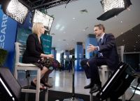 Μητσοτάκης στο Bloomberg: Η Ελλάδα η πρώτη ευρωπαϊκή χώρα που θα απαγορεύσει τις παράνομες παρακολουθήσεις
