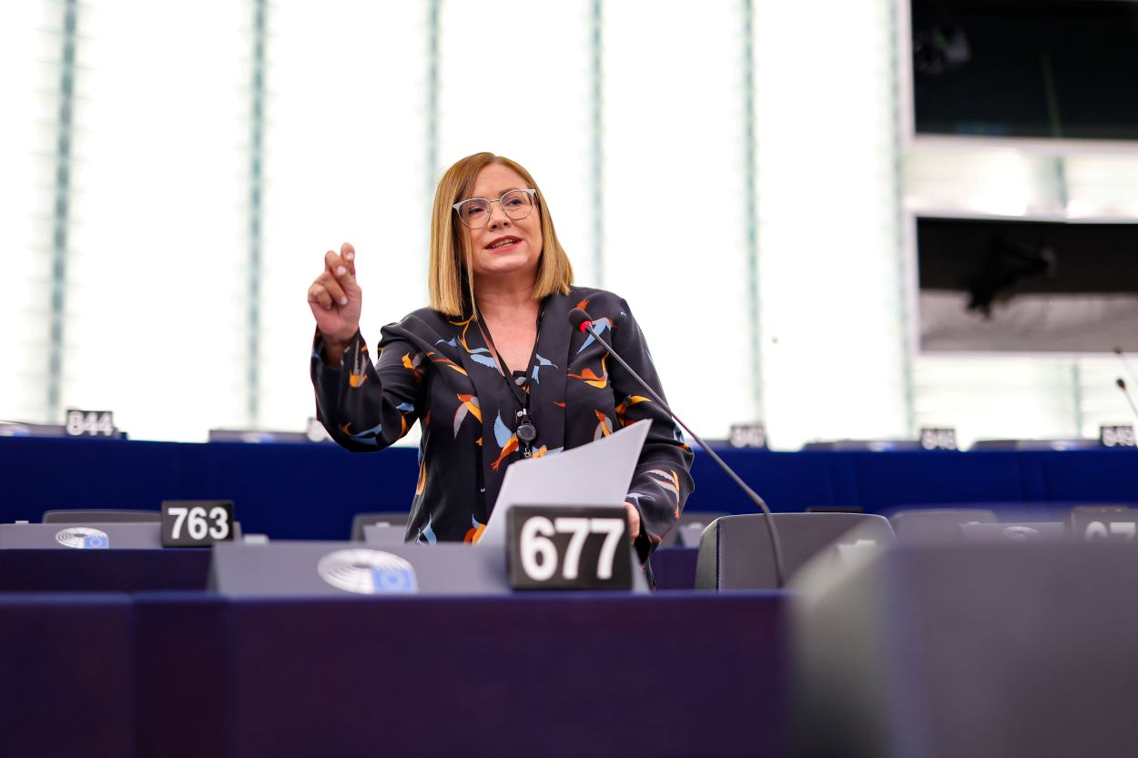 Μαρία Σπυράκη: Ζητώ την άρση της ασυλίας μου