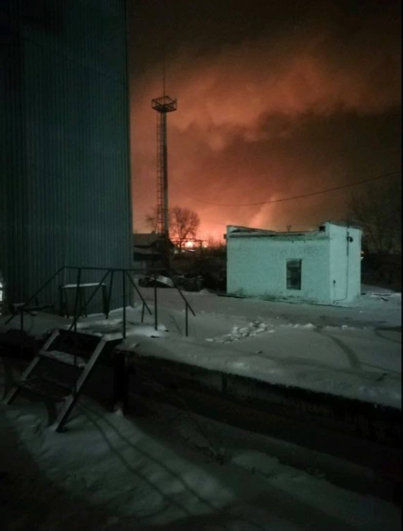 Ρωσία: Μεγάλη φωτιά σε πετρελαϊκή εγκατάσταση – Δύο νεκροί