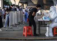Κίνα: Τι σημαίνει η γενική χαλάρωση των μέτρων κατά του κορωνοïού; Κίνα: Τι σημαίνει η γενική χαλάρωση των μέτρων κατά του κορωνοïού;