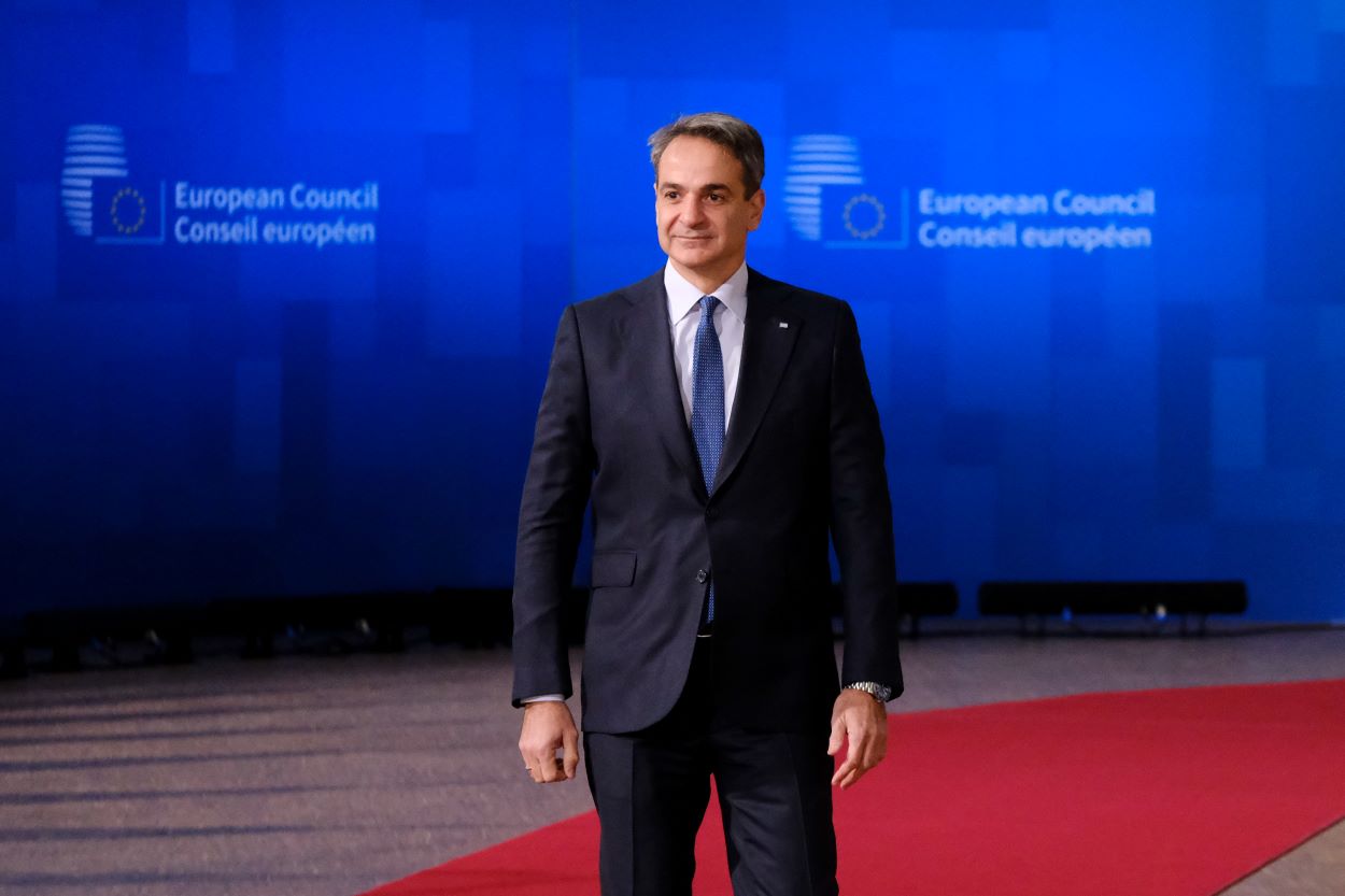 Μητσοτάκης: Θα βρεθεί λύση για το πλαφόν – Σοβαρή η υπόθεση Σπυράκη, τι είπε για Qatargate