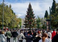 “Θερίζουν” οι λοιμώξεις του αναπνευστικού: Συστάσεις για self test στο χριστουγεννιάτικο τραπέζι