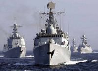 Ο Ειρηνικός «βουλιάζει» από ξέφρενη κούρσα εξοπλισμών