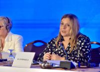 Συρεγγέλα: Καταπολεμούμε τον σεξισμό στην εργασία Συρεγγέλα: Καταπολεμούμε τον σεξισμό στην εργασία