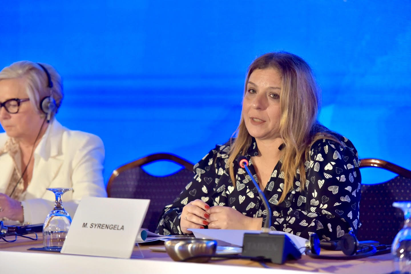 Συρεγγέλα: Προτεραιότητα της ελληνικής κυβέρνησης είναι η ισότητα των φύλων