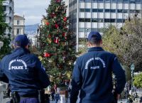 9.000 αστυνομικοί βγήκαν στους δρόμους για την παραμονή