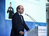 Χατζηδάκης: Με επιδότηση απασχόλησης 68.000 νέες θέσεις εργασίας Χατζηδάκης: Με επιδότηση απασχόλησης 68.000 νέες θέσεις εργασίας