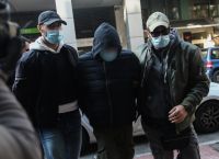 Γυναικοκτονία: Στα δικαστήρια Πειραιά ο δολοφόνος της 19χρονης Γυναικοκτονία: Στα δικαστήρια Πειραιά ο δολοφόνος της 19χρονης