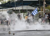 Aστυνομική επιχείρηση σε Ζεφύρι, Μενίδι, Άνω Λιόσια μετά τα επεισόδια με Ρομά Aστυνομική επιχείρηση σε Ζεφύρι, Μενίδι, Άνω Λιόσια μετά τα επεισόδια με Ρομά