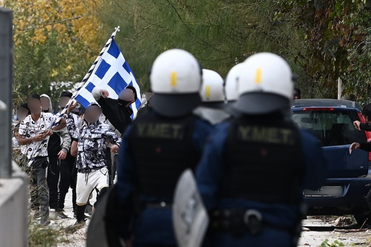 Εξιτήριο για τον διοικητή της ΟΠΚΕ: Τραυματίστηκε σε επεισόδια με τους Ρομά
