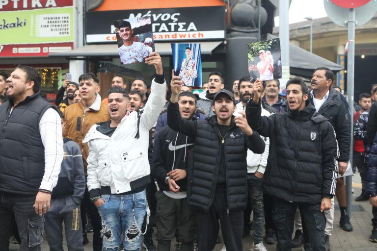 Θεσσαλονίκη: Σήμερα η απόφαση για την τύχη του αστυνομικού που πυροβόλησε τον 16χρονο Ρομά