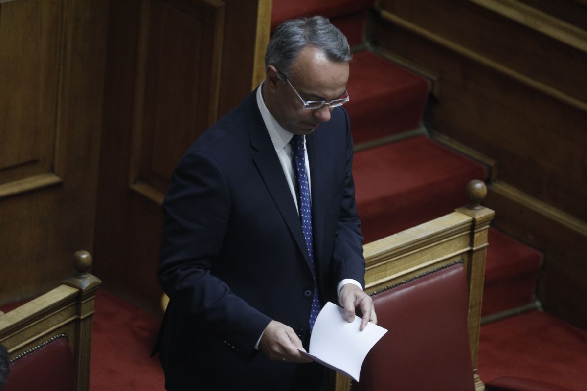 Σταϊκούρας: «Επί δύο ώρες μπινελικωνόμασταν με τους τραπεζίτες»