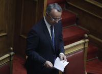 Σταϊκούρας: «Επί δύο ώρες μπινελικωνόμασταν με τους τραπεζίτες»