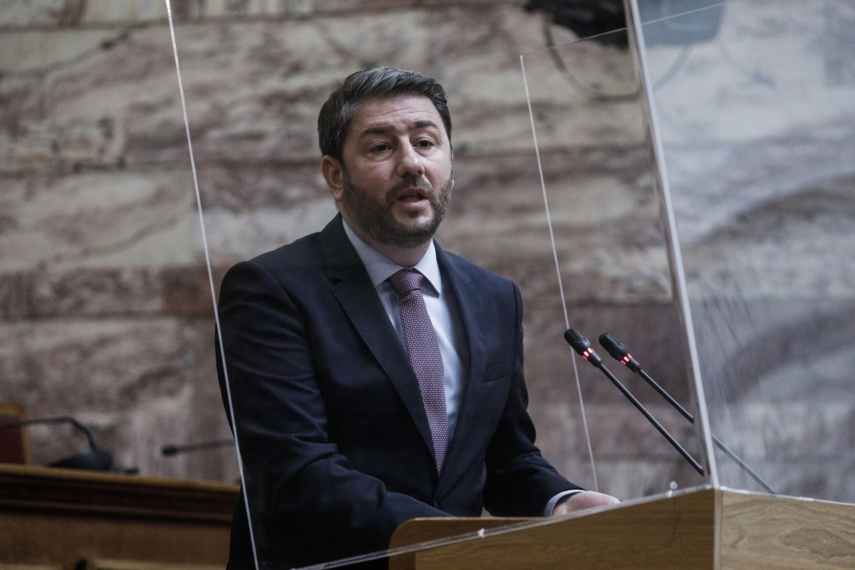Ανδρουλάκης: Η Εύα Καϊλή πρόδωσε τους χιλιάδες ψηφοφόρους της παράταξης