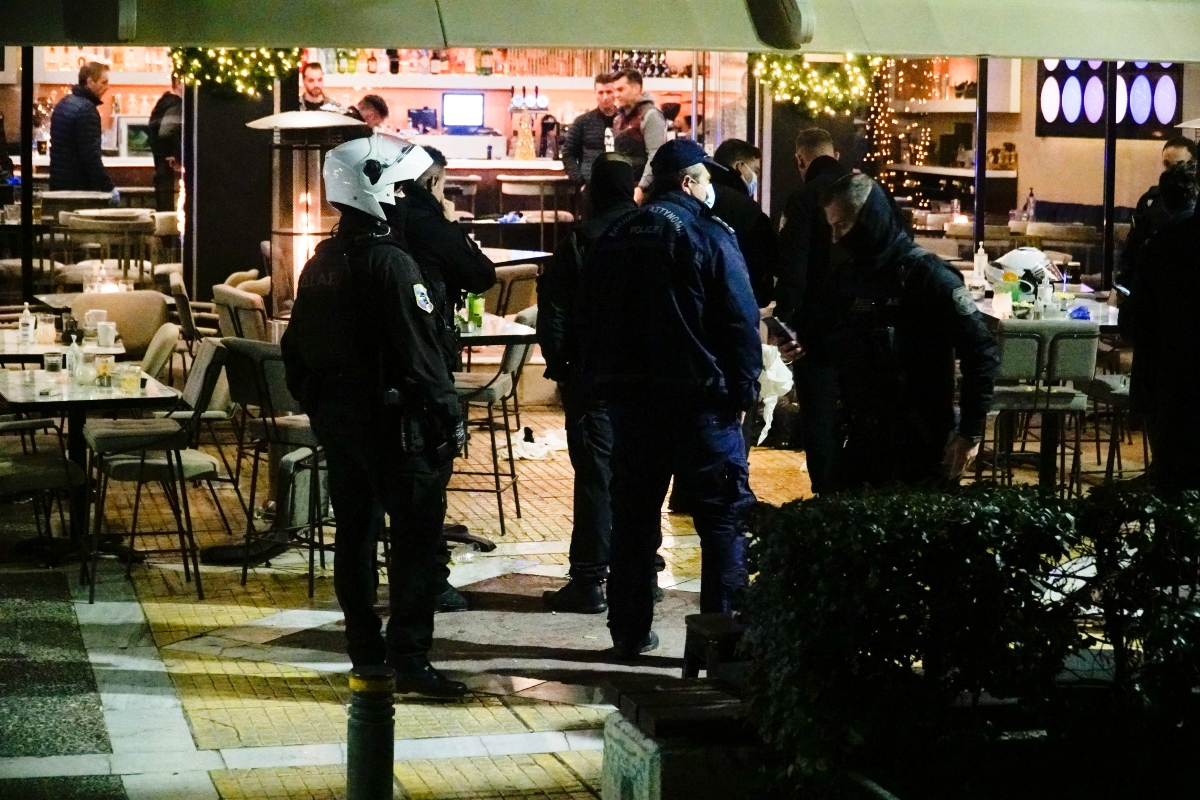 Νέα Σμύρνη: Ο εκτελεστής στην καφετέρια είχε συνεργό [vid]