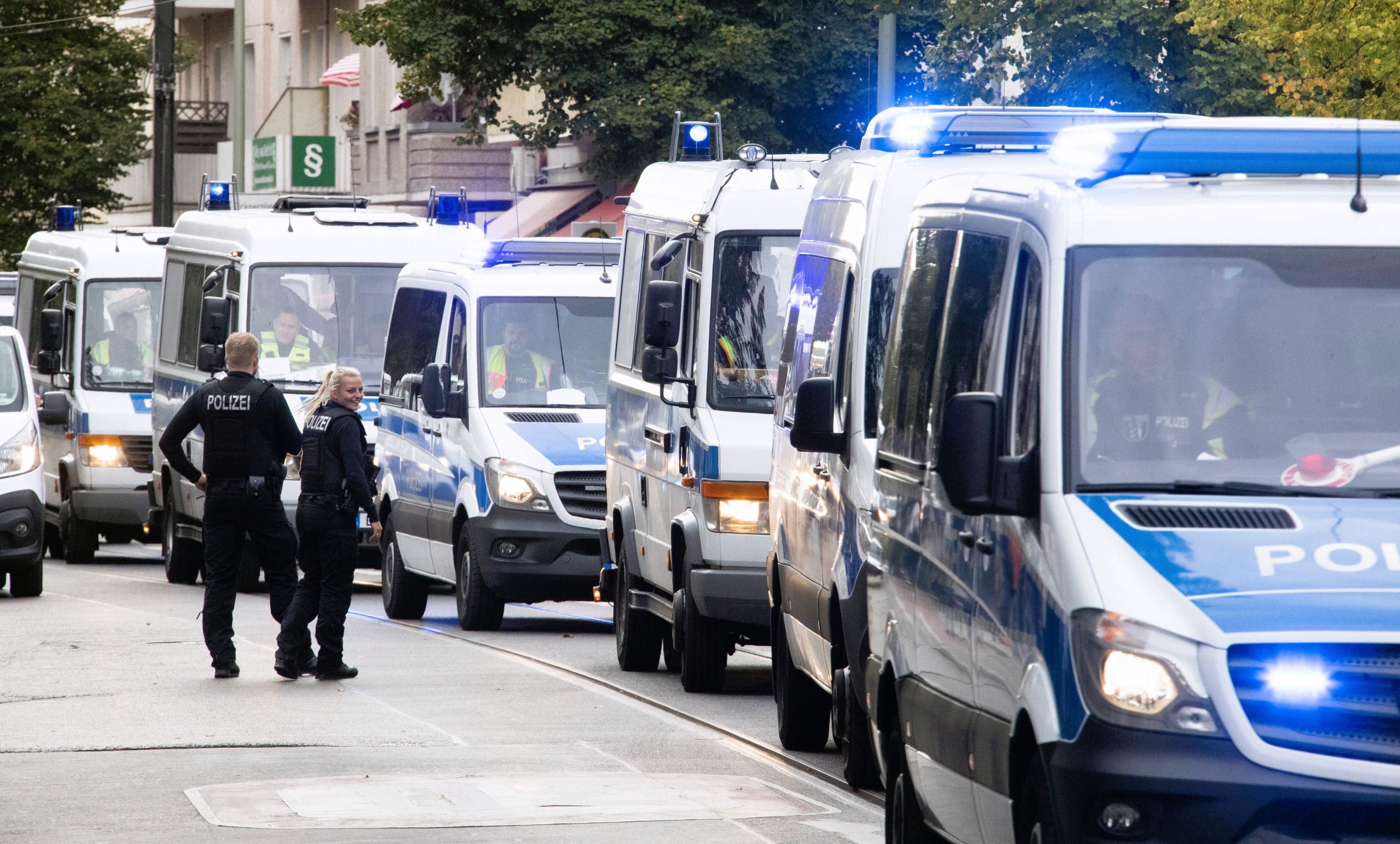 Η επόμενη μέρα των ακροδεξιών αποκαλύψεων στη Γερμανία