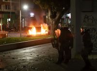 Νέα νύχτα έντασης: Πυροβολισμοί κατά αστυνομικών στον Ασπρόπυργο Νέα νύχτα έντασης: Πυροβολισμοί κατά αστυνομικών στον Ασπρόπυργο