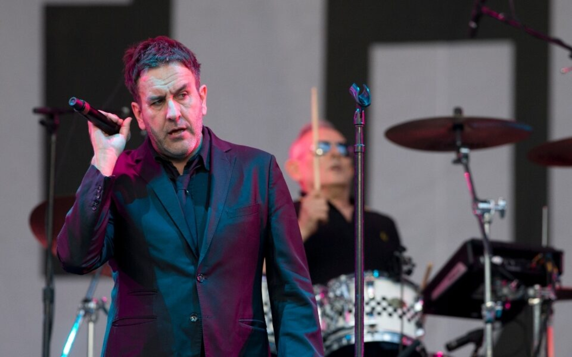 Πέθανε ο Τέρι Χολ, τραγουδιστής των «The Specials»