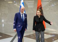 Ξεκάθαρο μήνυμα Δένδια στην Τουρκία μετά τη συμφωνία με την Αλβανία για τα Bayraktar