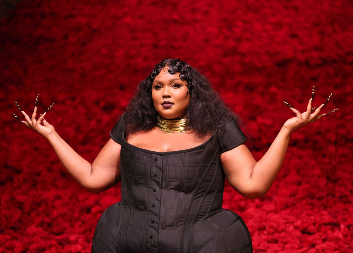 Η Lizzo στέφθηκε η βασίλισσα του TikTok για το 2022