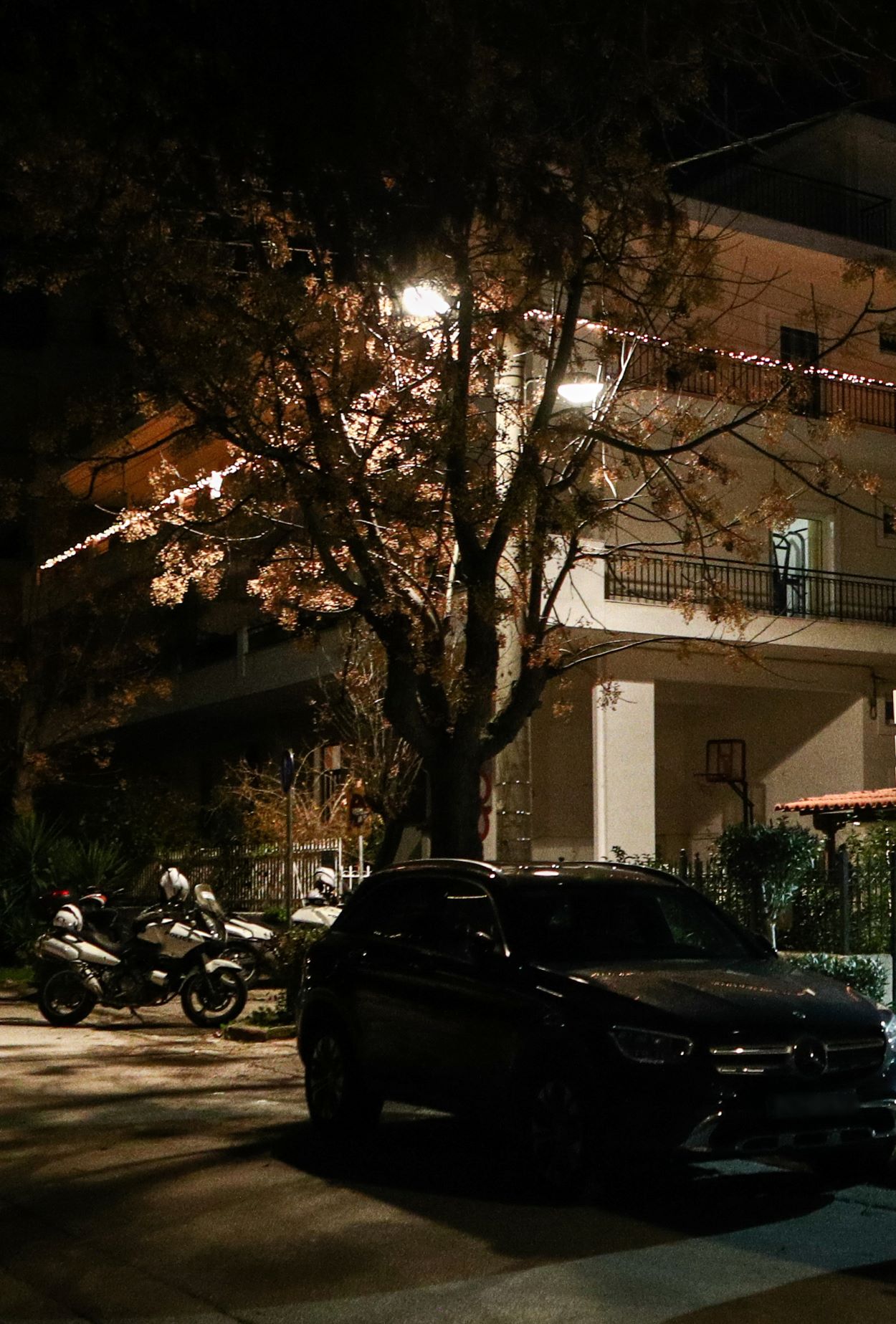 Έγκλημα σοκ στο Μαρούσι: Λόγους ερωτικής αντιζηλίας βλέπουν οι αρχές [vid]
