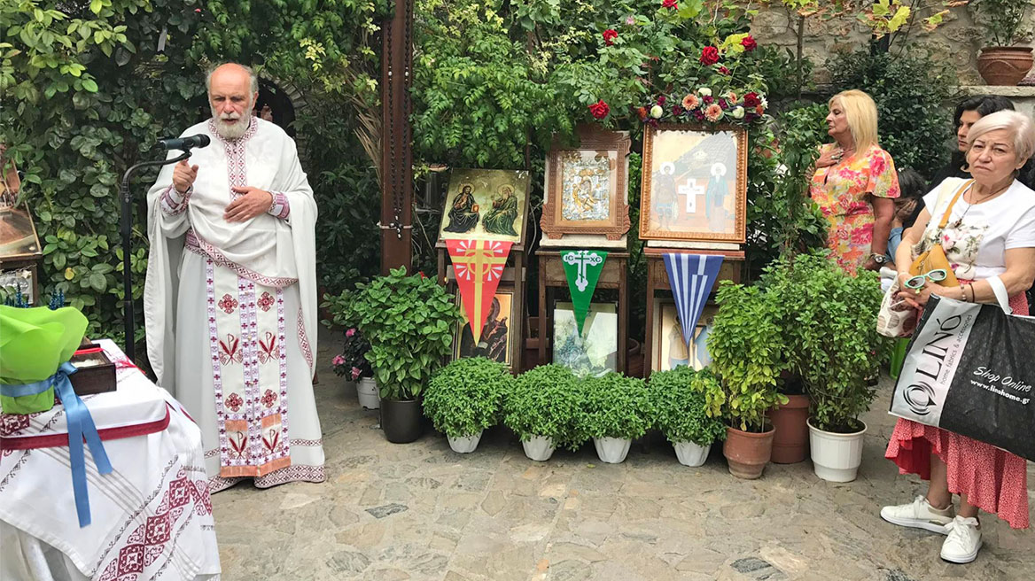 Παπά Δημήτρης: Η Ιερά Σύνοδος τον πέταξε έξω από τους Αγίους Ισιδώρους Λυκαβηττού